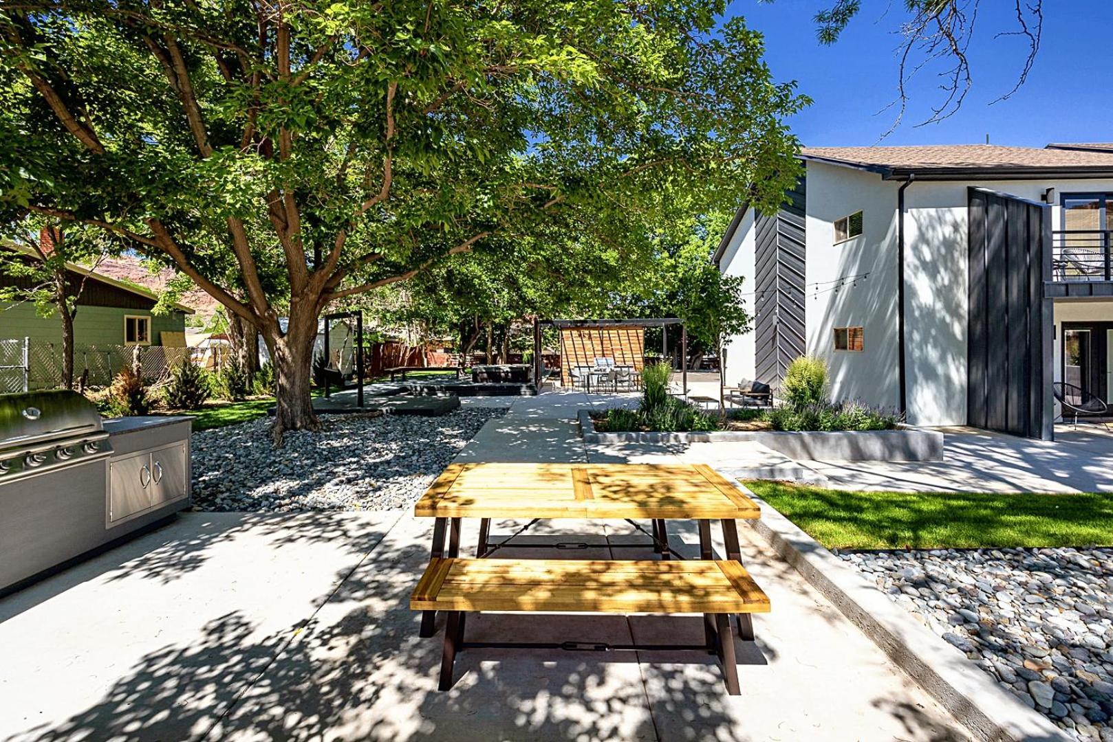 Near Downtown Stylish 2Br With Amazing Patio #1 Villa Moab Exterior photo